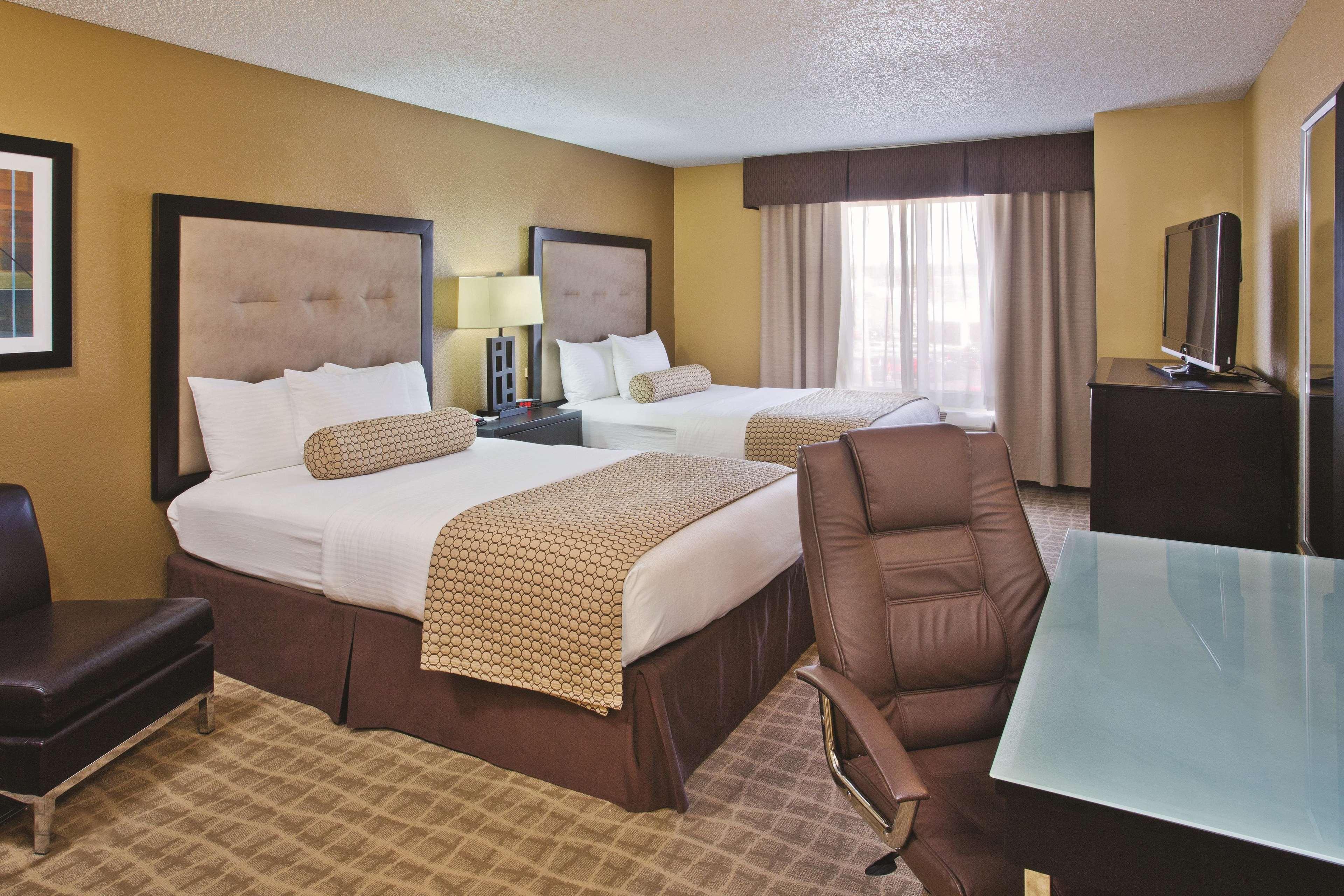 Hotel La Quinta By Wyndham Hot Springs Exteriér fotografie