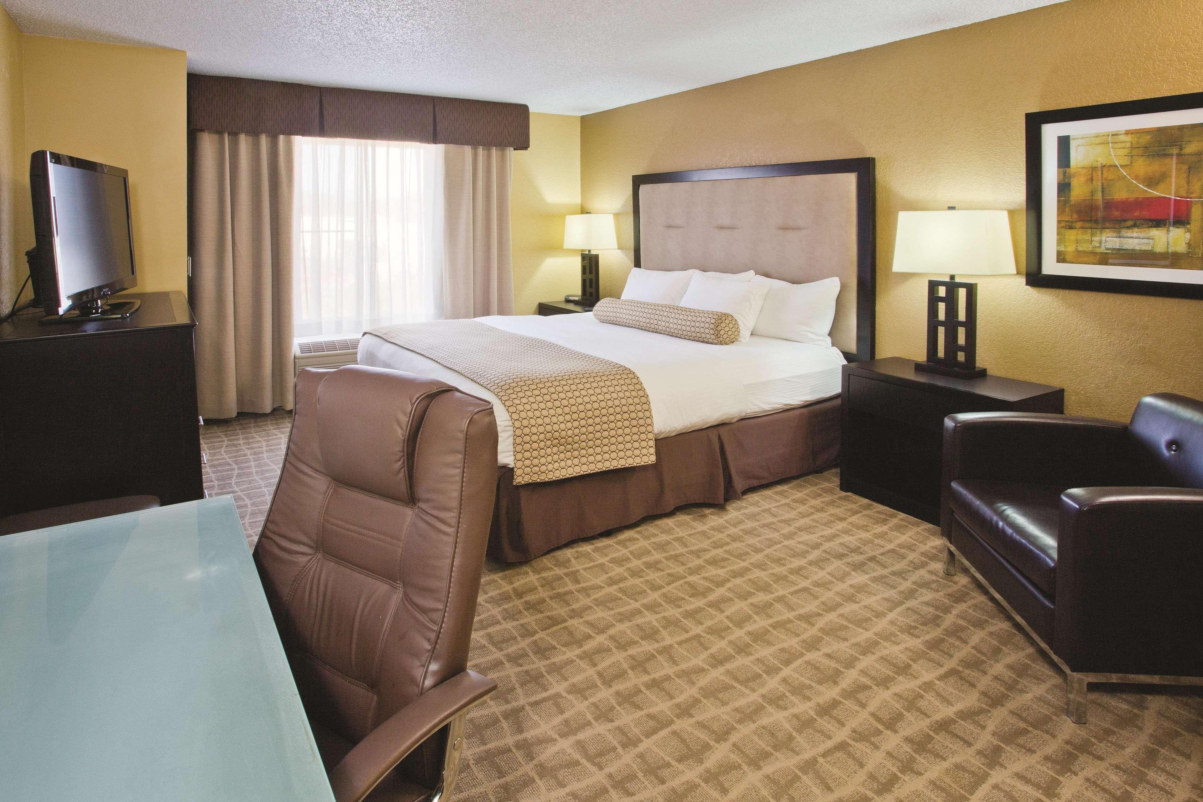 Hotel La Quinta By Wyndham Hot Springs Exteriér fotografie
