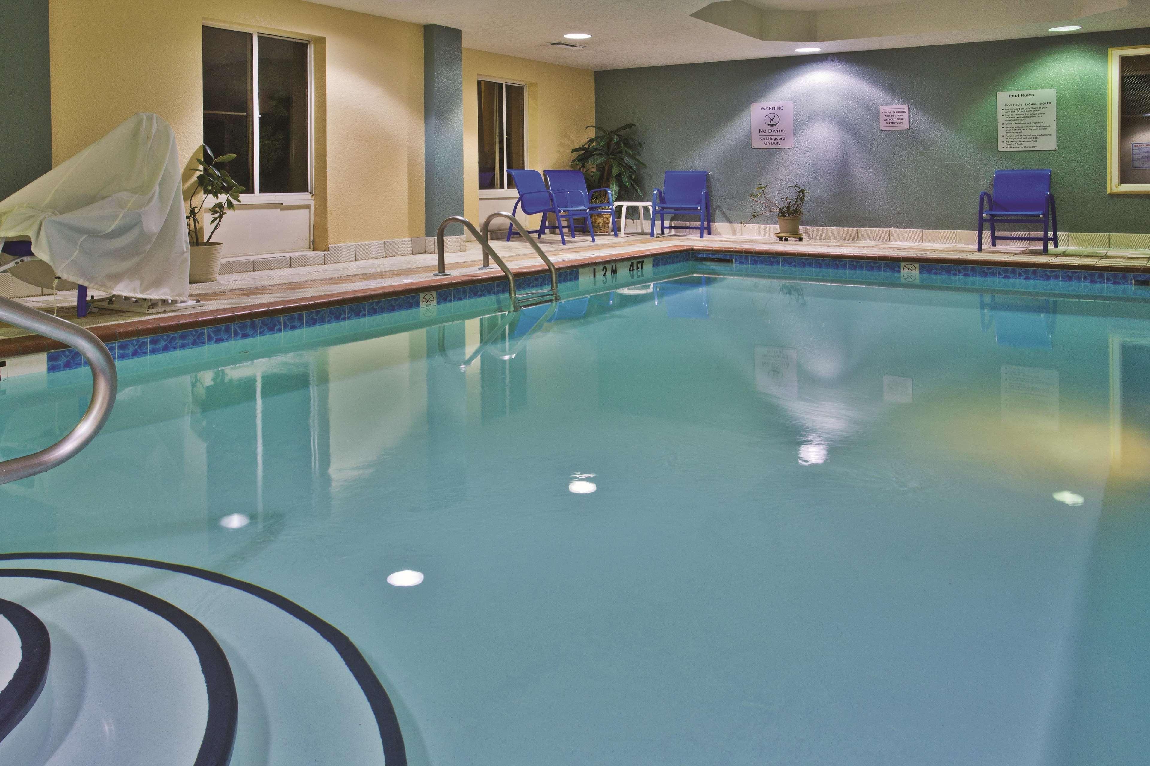 Hotel La Quinta By Wyndham Hot Springs Exteriér fotografie
